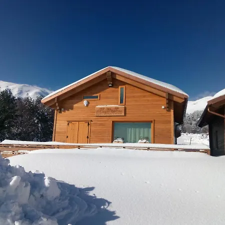 Chalet Rifugio Il Ginepro Dell'etna
