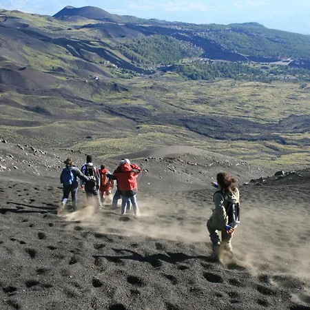 Rifugio Il Ginepro Dell'etna *